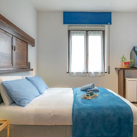 Bilocale Blue Relax Apartment Erba Luaran gambar