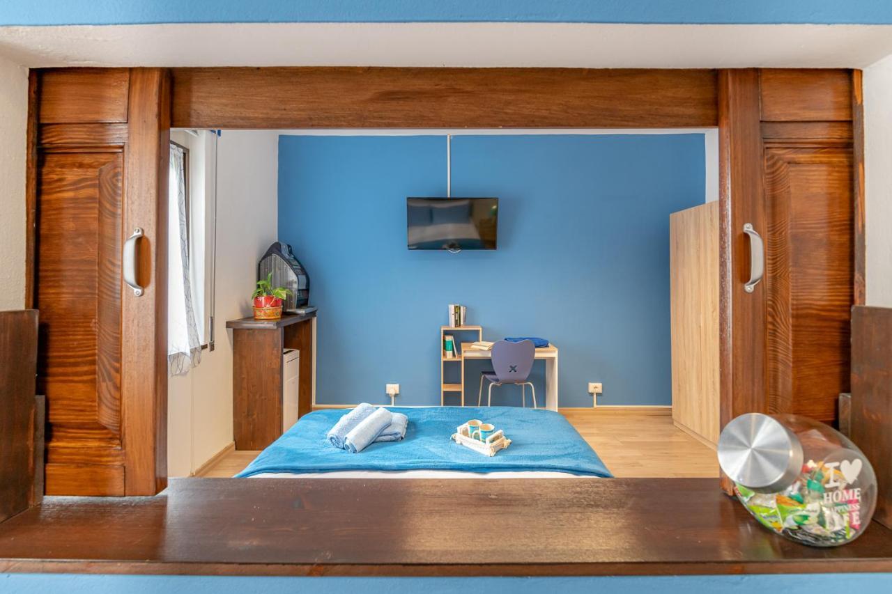 Bilocale Blue Relax Apartment Erba Luaran gambar