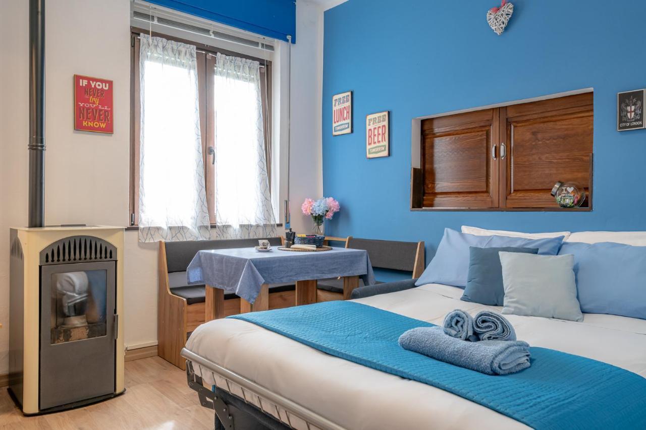Bilocale Blue Relax Apartment Erba Luaran gambar